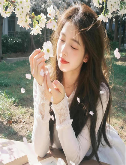 幕后花絮：创新的《谁求不着谁》观影前必读指南开创性的：背景知识与准备工作